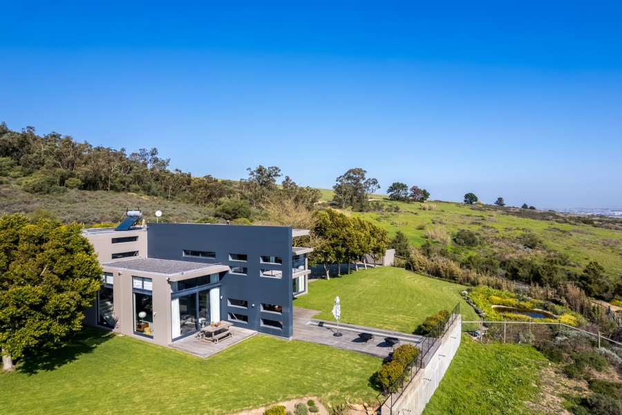 3 Bedroom Property for Sale in Stellenbosch Farms Western Cape